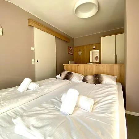 Gletscherblick By Jara *