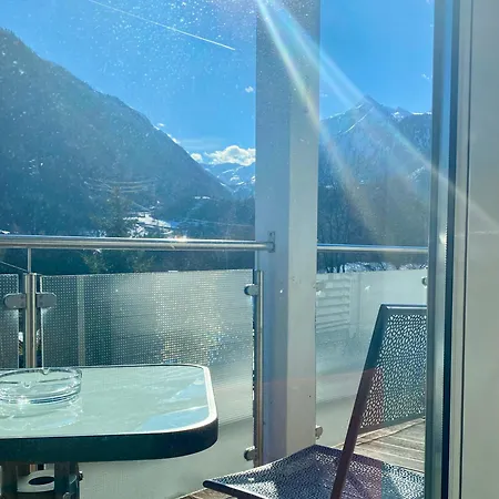 Gletscherblick By Jara *