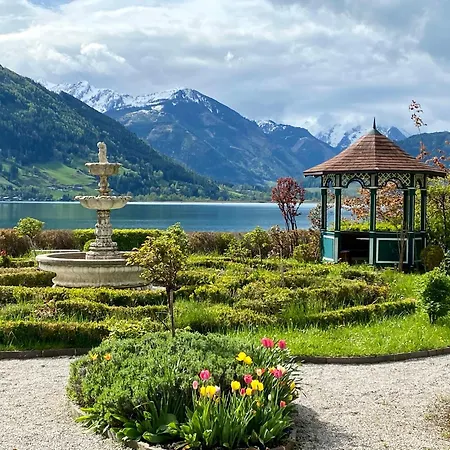 Gletscherblick By Jara 卡普伦