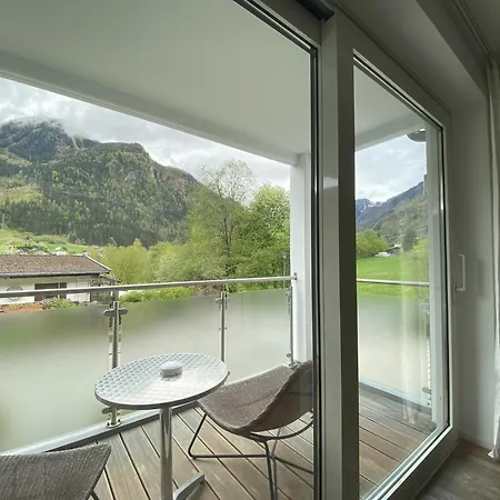 Gletscherblick By Jara * Kaprun