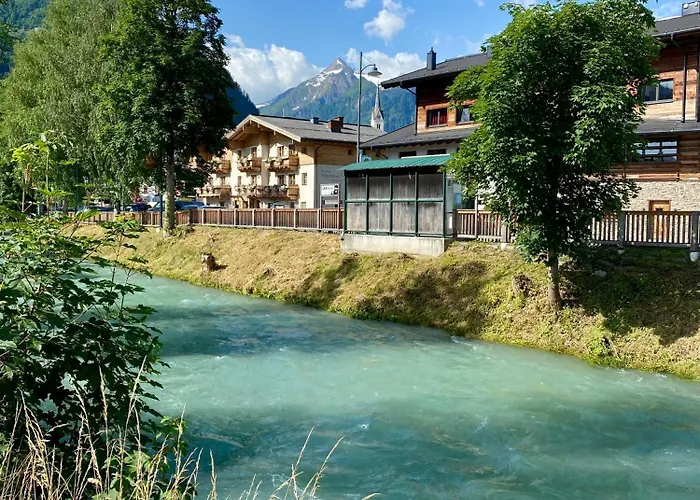 Gletscherblick By Jara