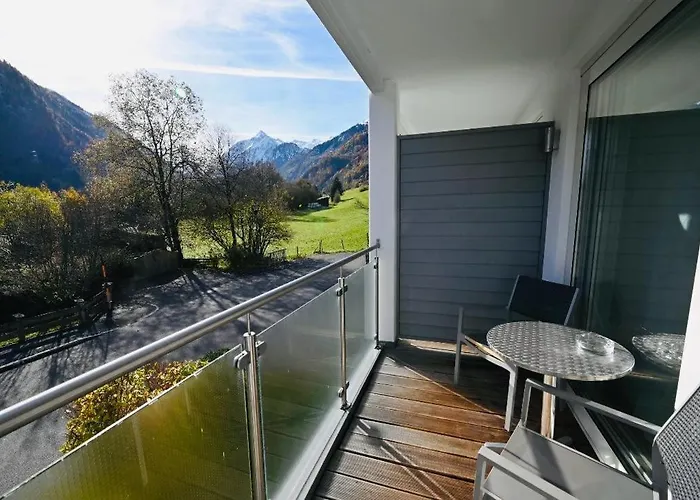 Gletscherblick By Jara